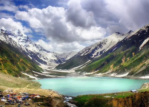 3 Days Group Tour to Naran, Shogran, Siri Paye & Babusar Top